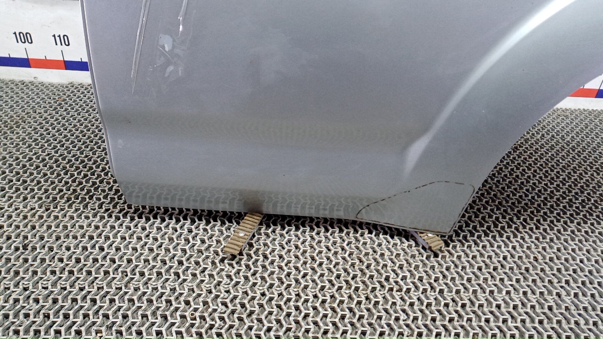 Дверь задняя левая