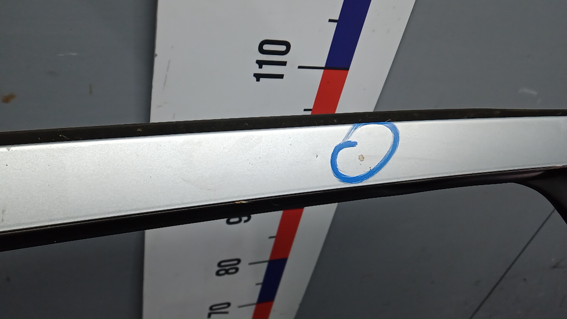 Дверь задняя правая