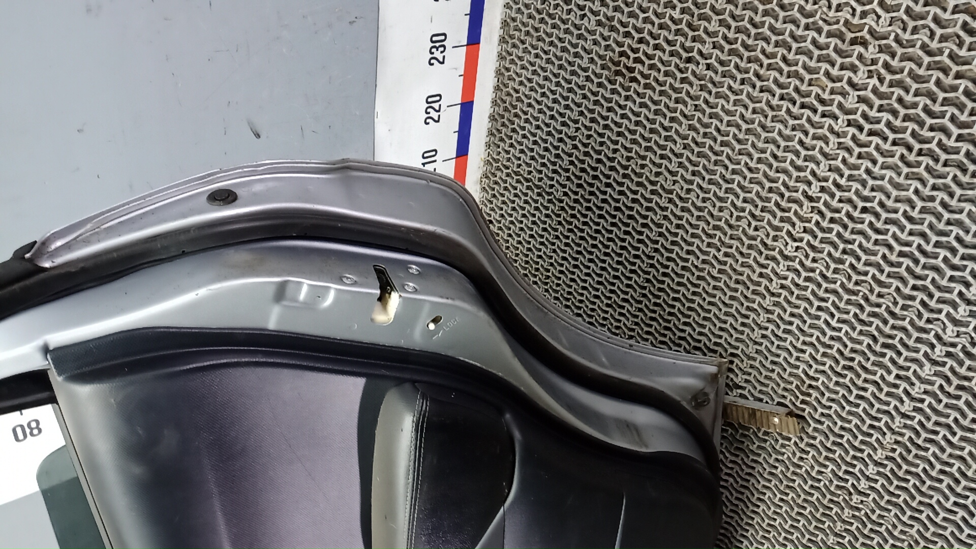 Дверь задняя правая