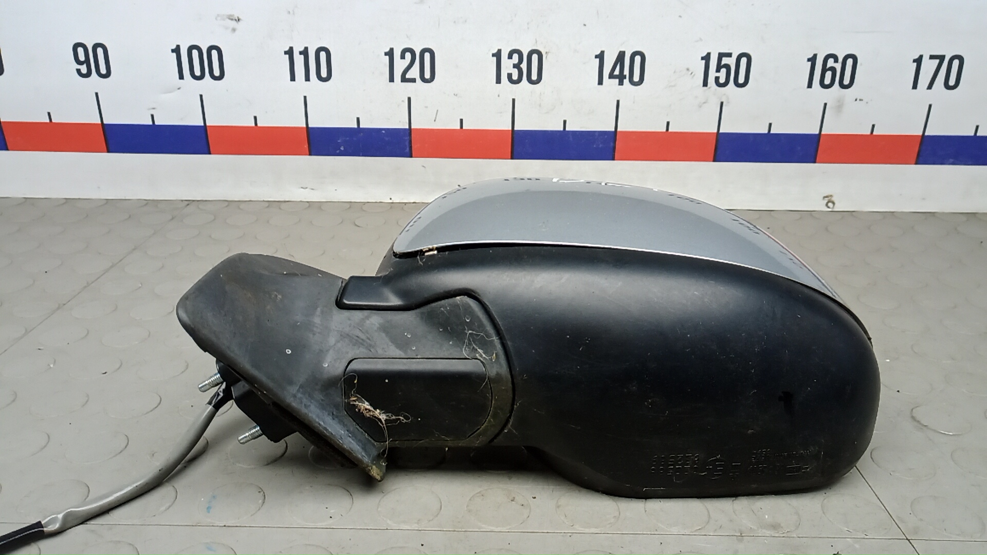 Зеркало левое электрическое