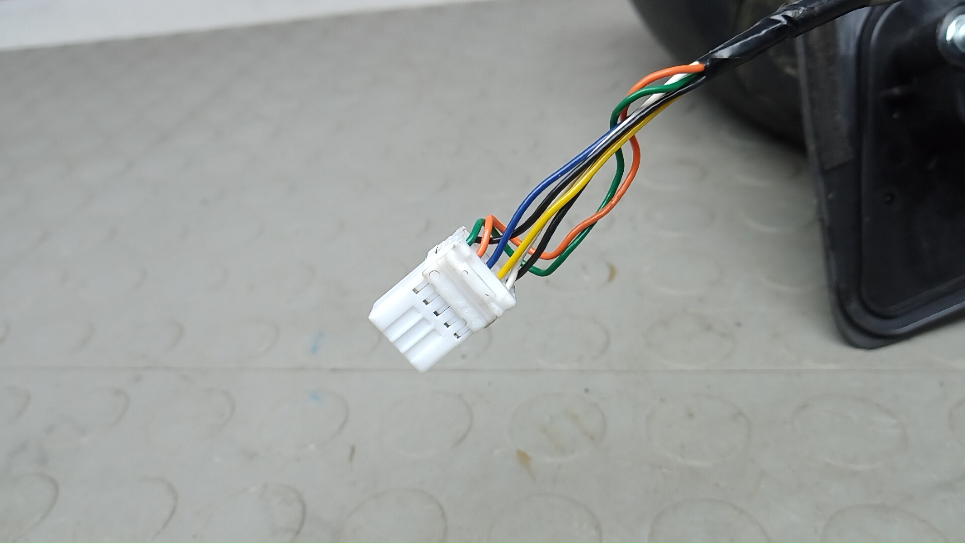 Зеркало левое электрическое