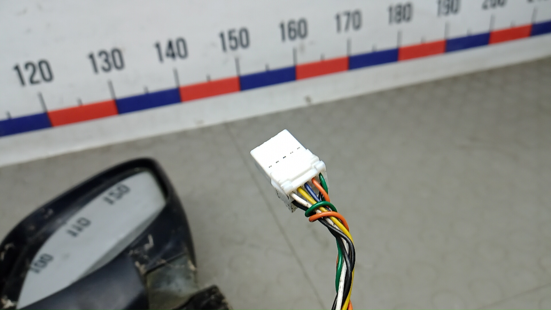 Зеркало правое электрическое