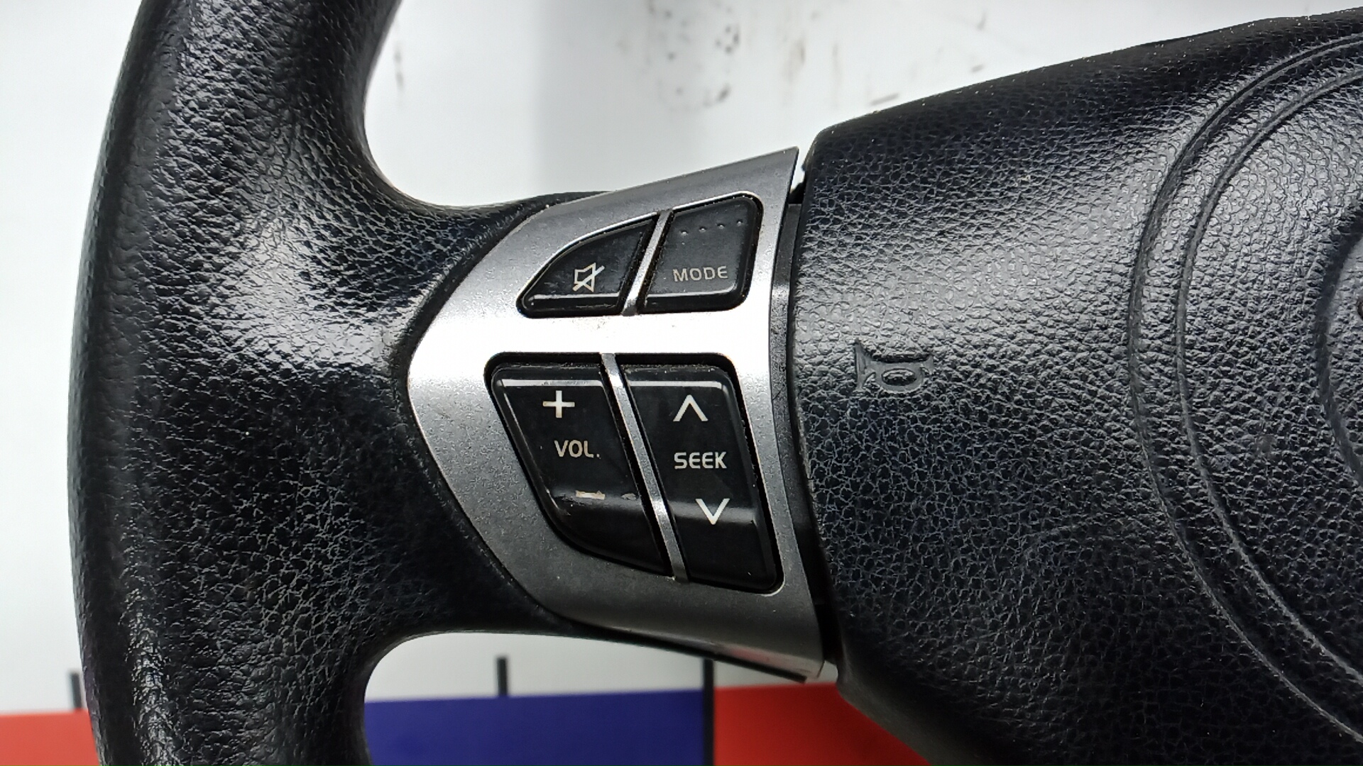 Рулевое колесо (руль)