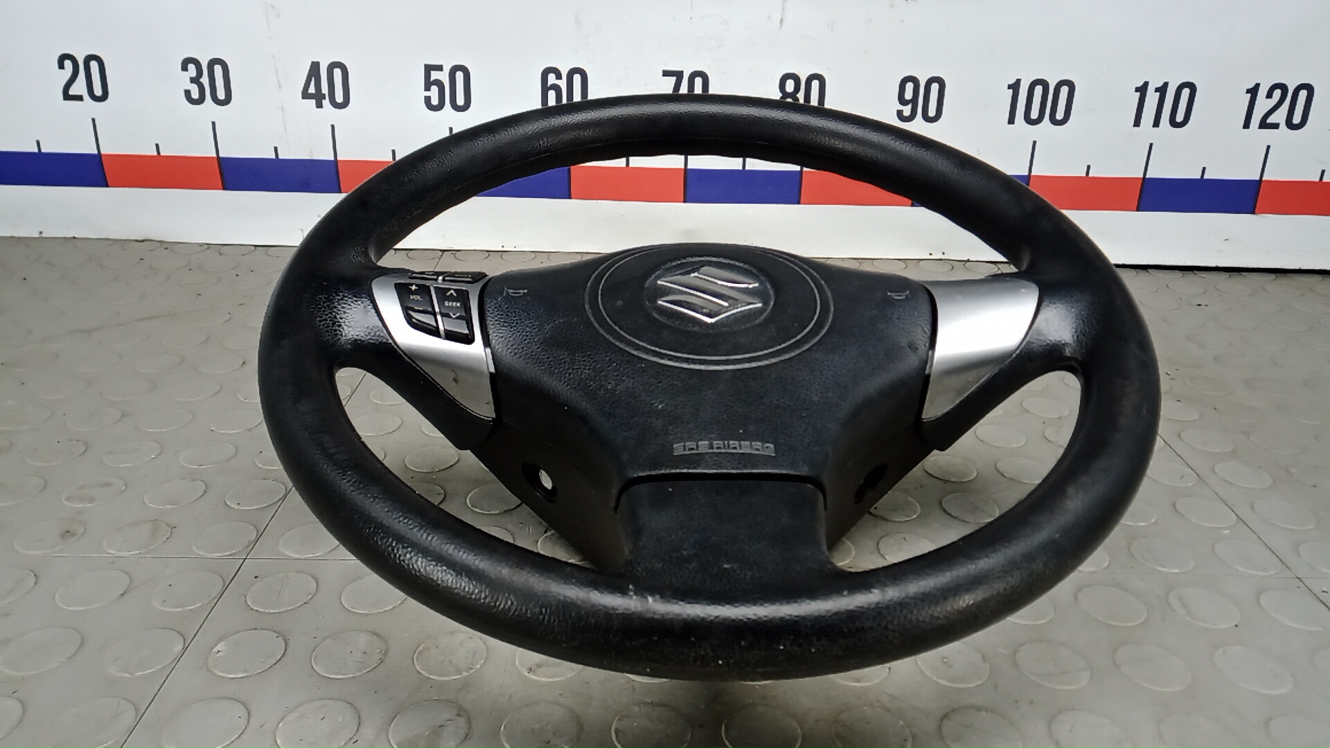 Рулевое колесо (руль)