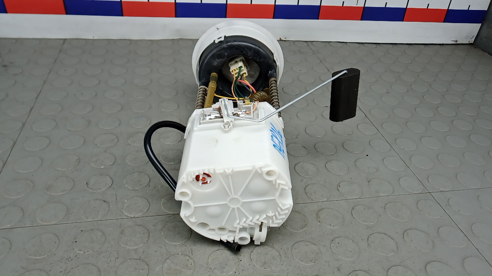 Насос топливный электрический