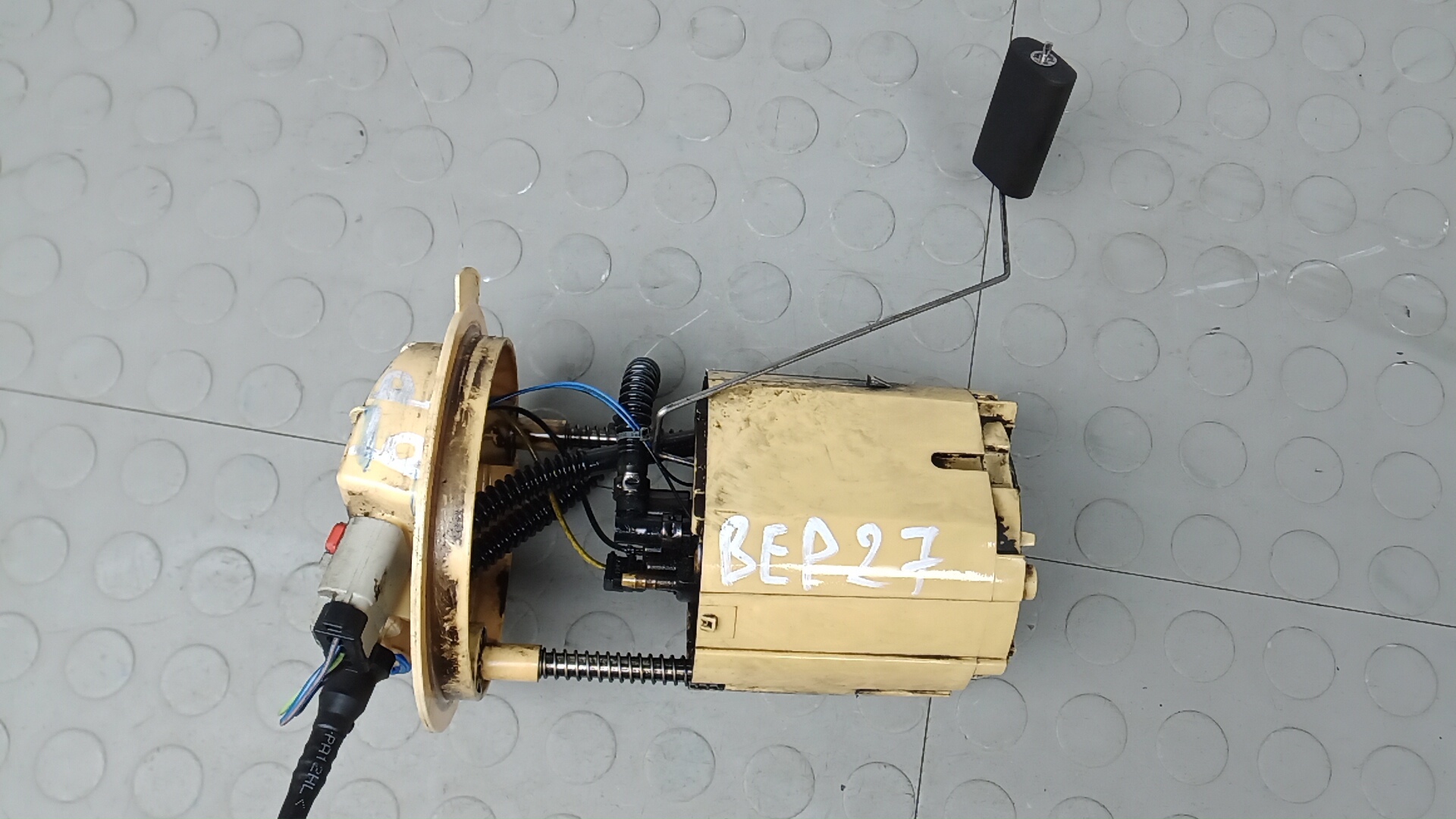 Насос топливный электрический