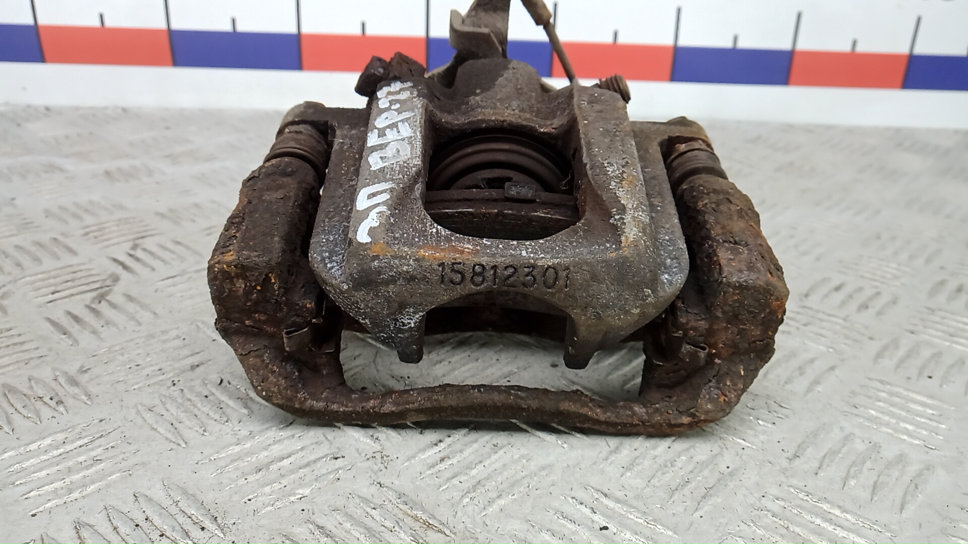 Суппорт задний правый