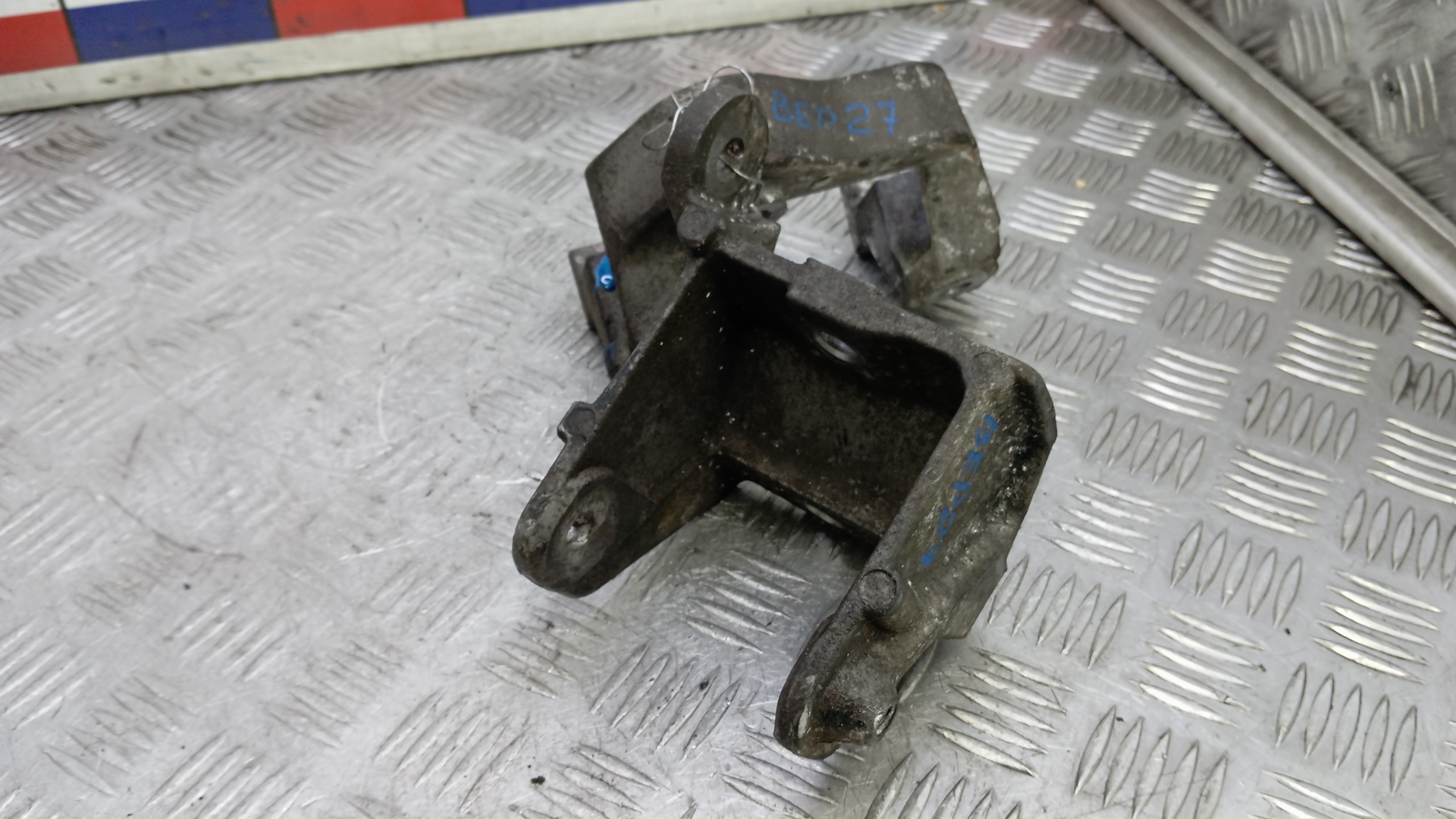 Кронштейн КПП