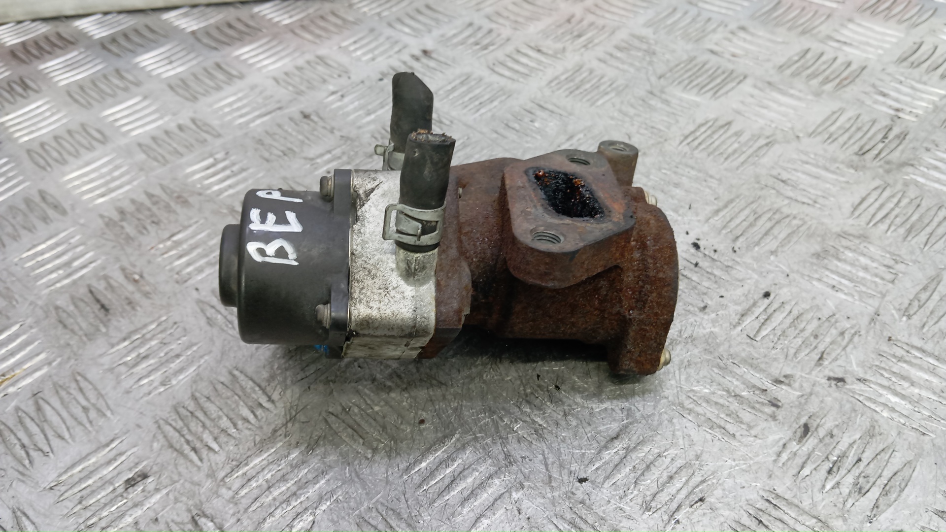 Клапан рециркуляции выхлопных газов (EGR)