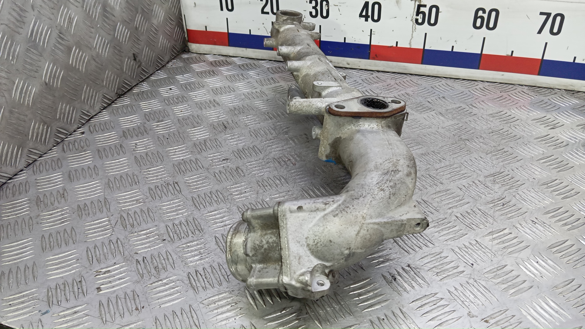 Коллектор впускной