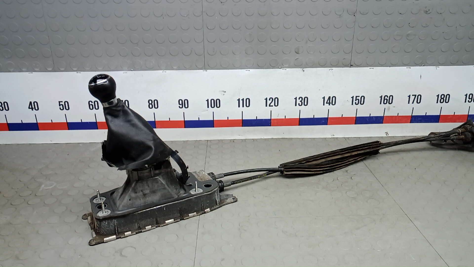 Кулиса МКПП / АКПП