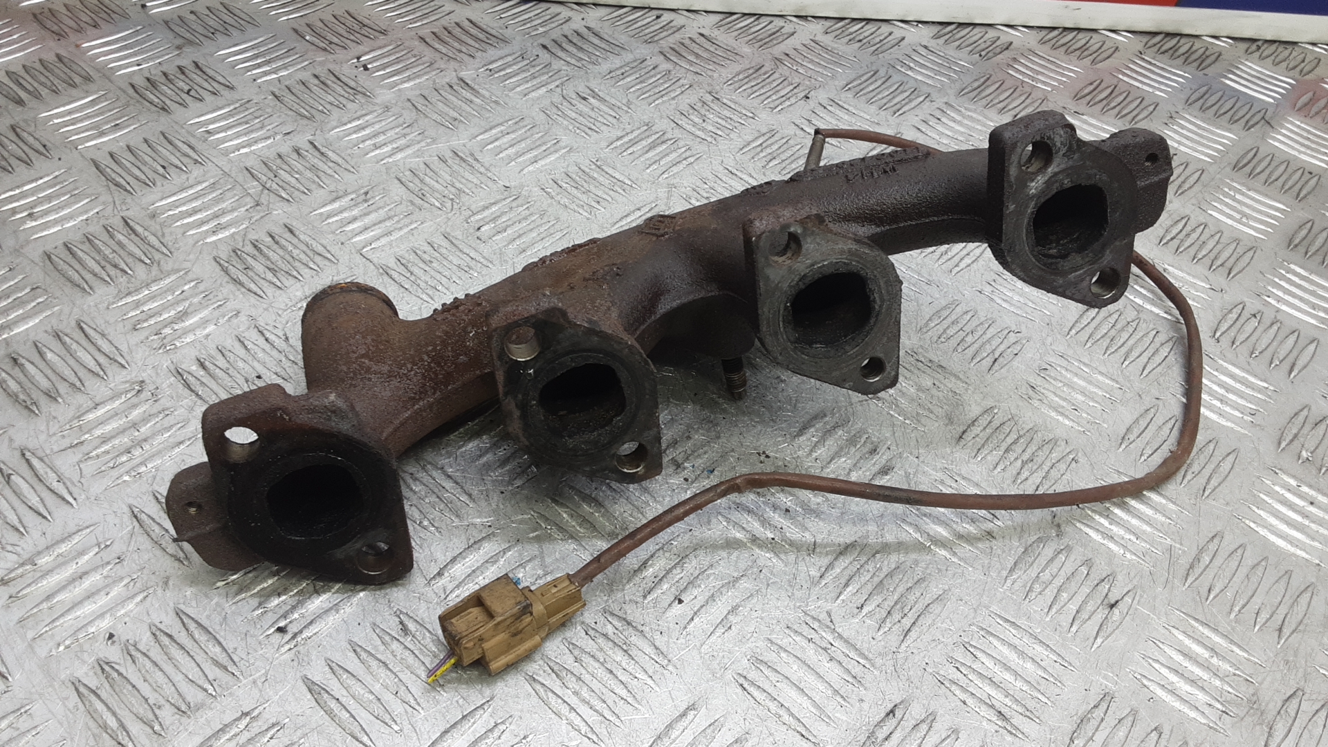 Коллектор выпускной