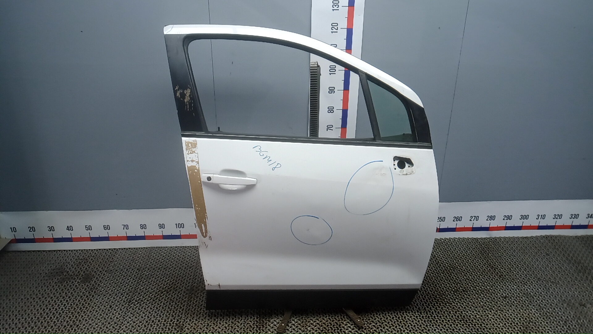 Дверь передняя правая