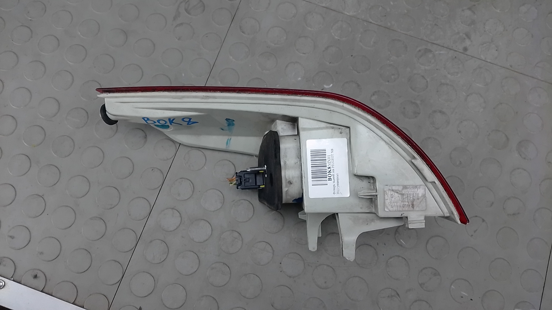 Фонарь задний левый