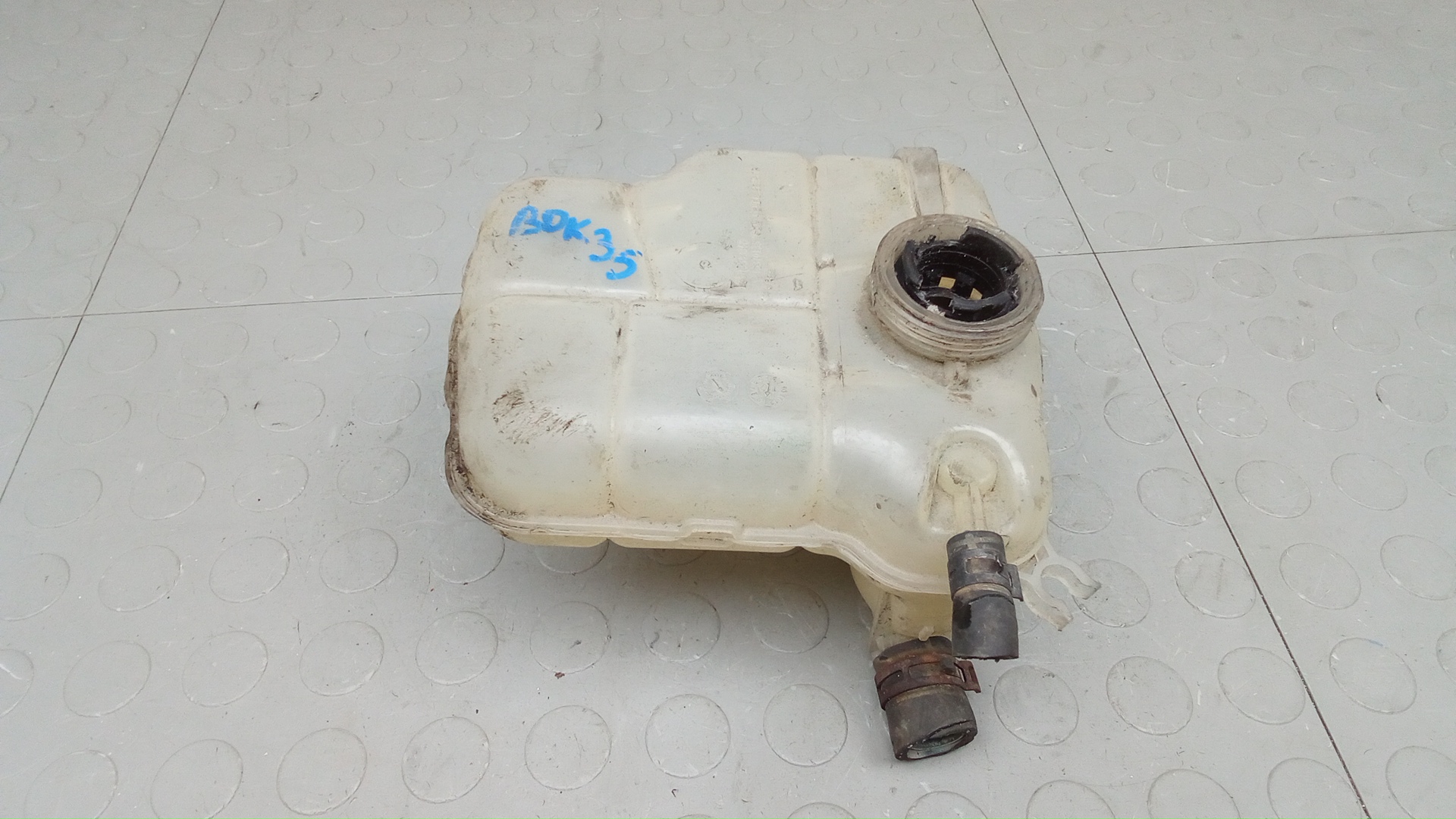 Бачок расширительный