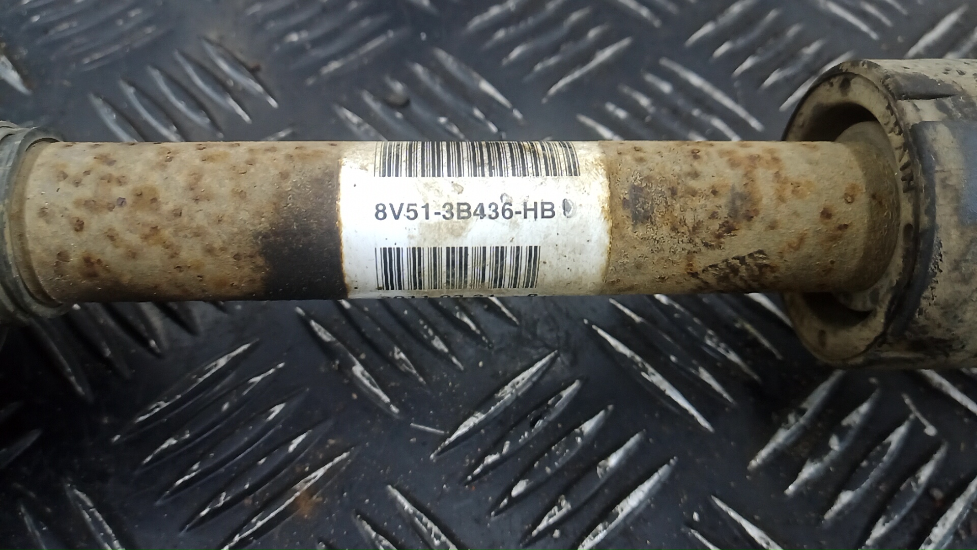 Полуось передняя правая