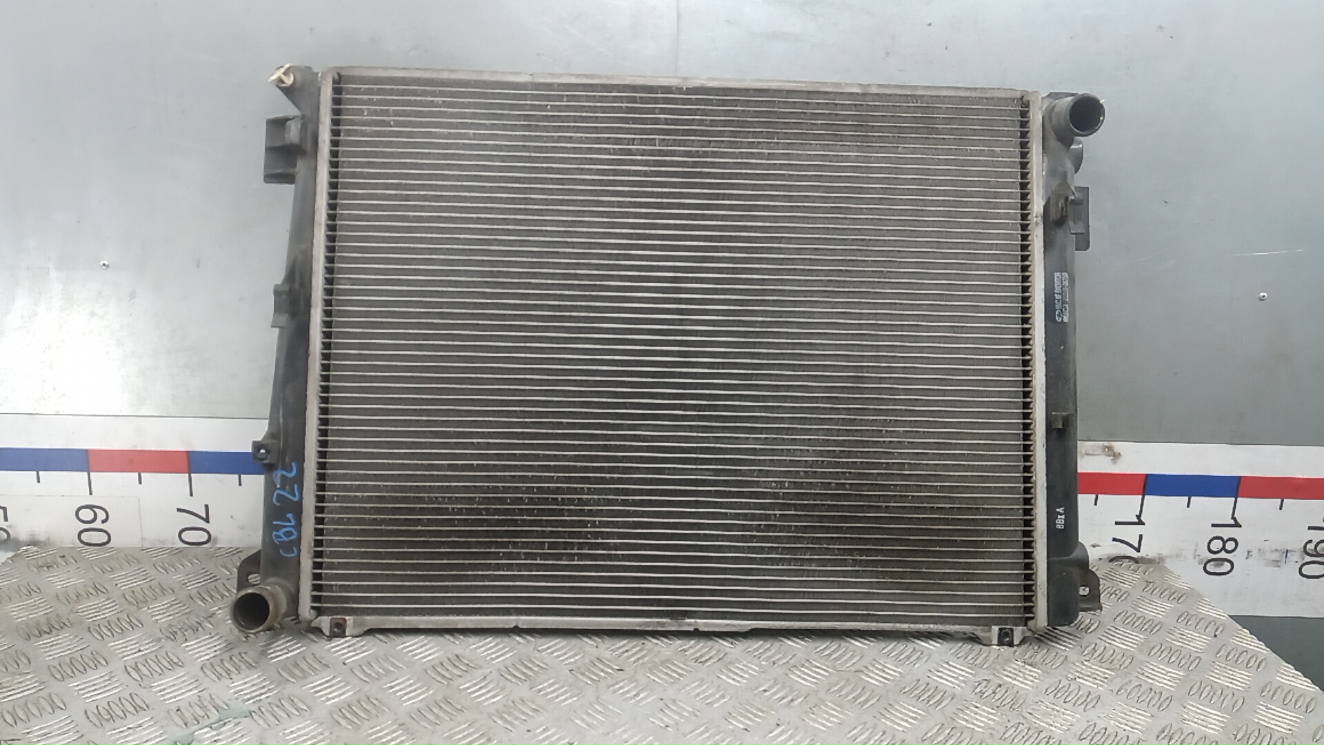 Радиатор охлаждения двигателя основной