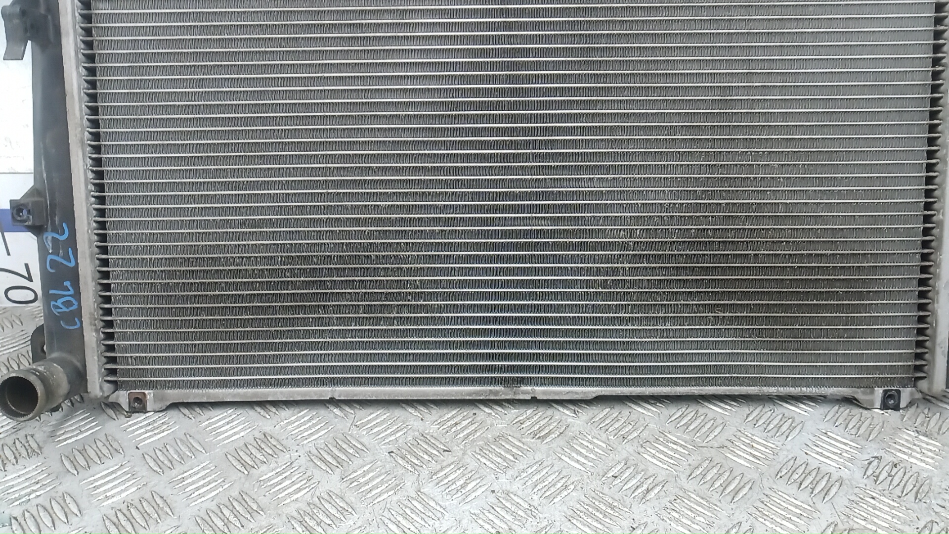 Радиатор охлаждения двигателя основной