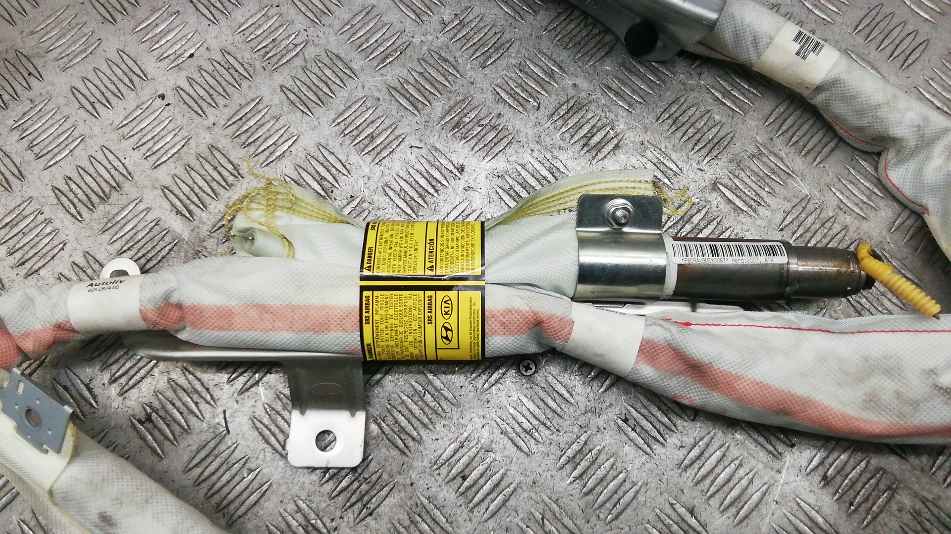 Подушка безопасности боковая (шторка)