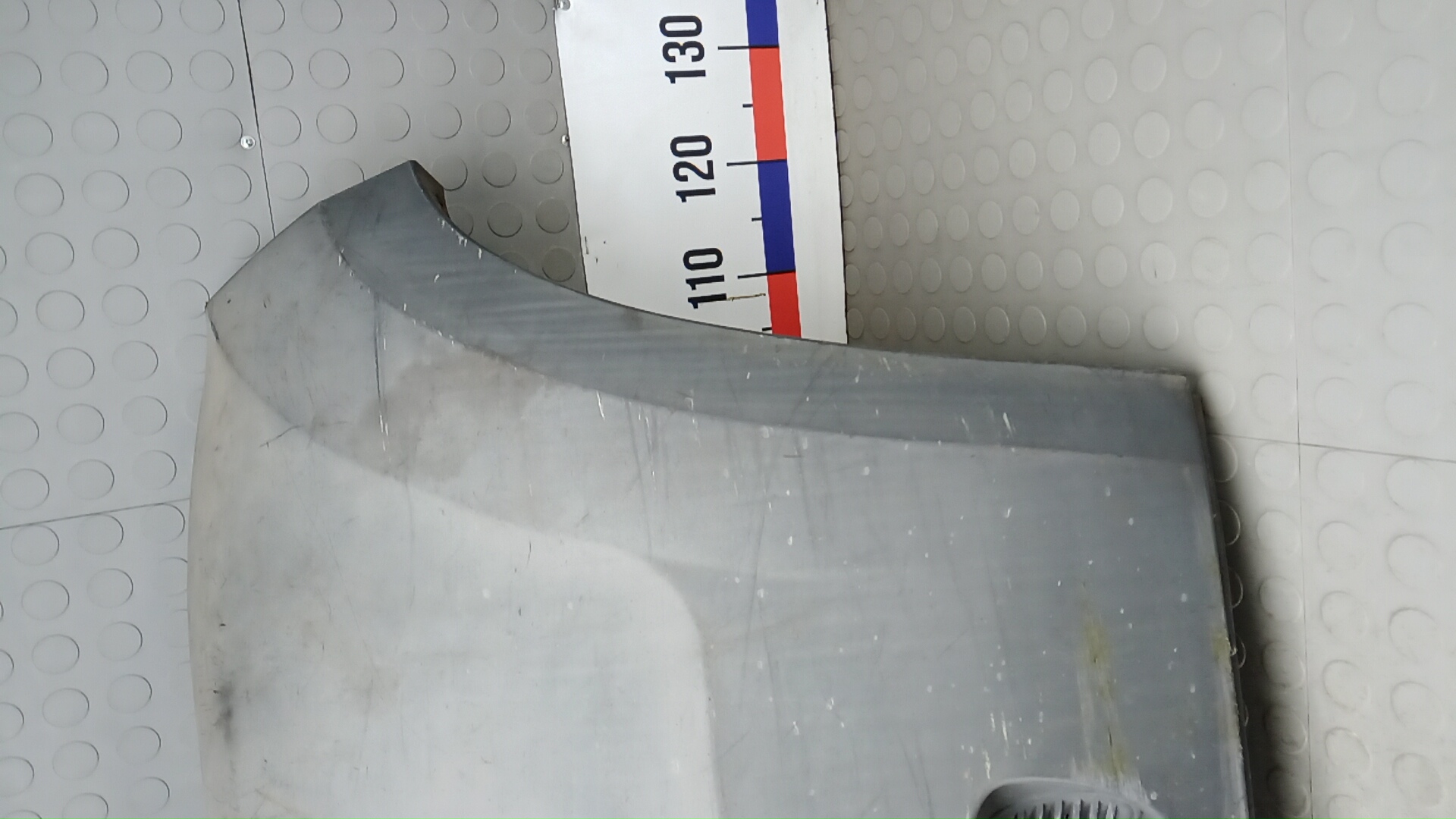 Накладка переднего бампера левая