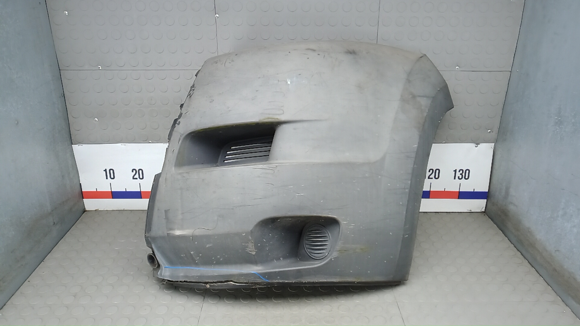 Накладка переднего бампера левая