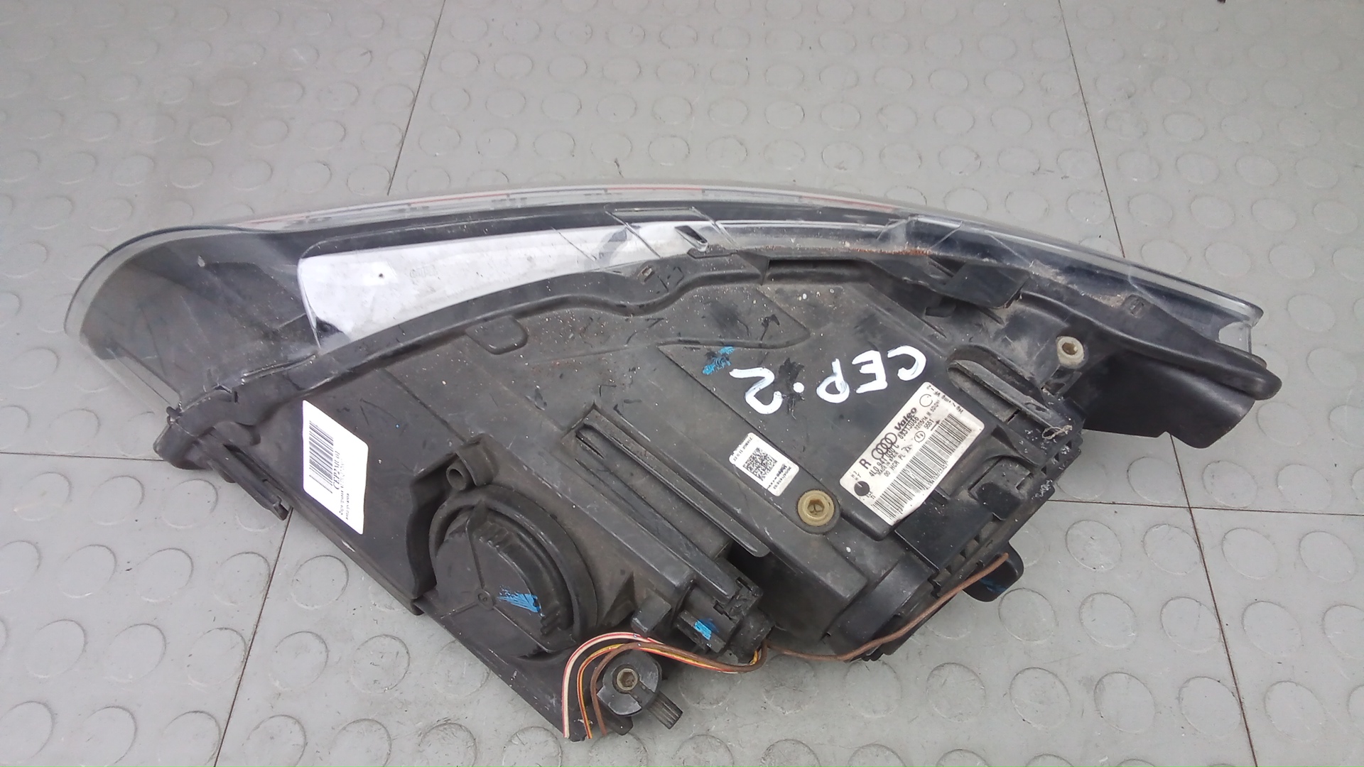 Фара правая