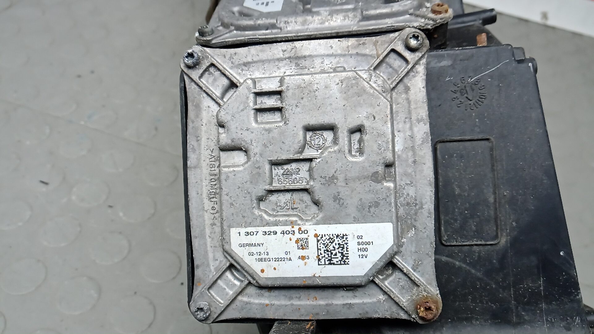 Фара правая