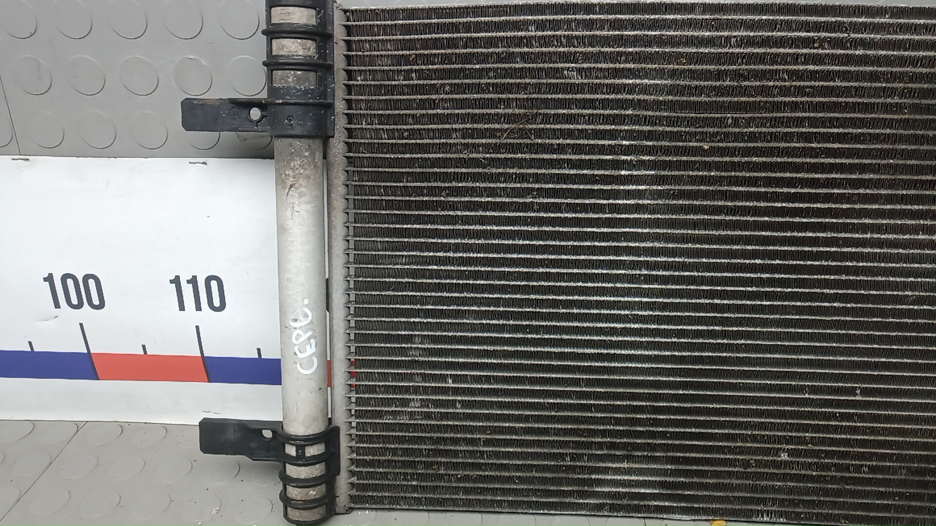 Радиатор кондиционера / конденсер