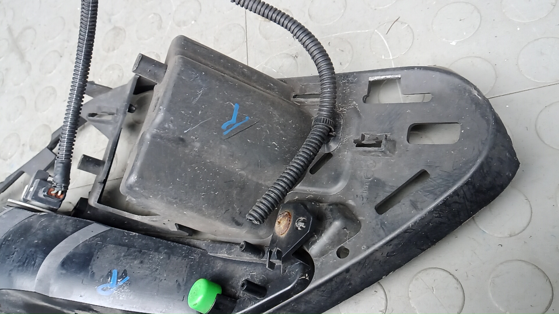 Указатель поворота правый