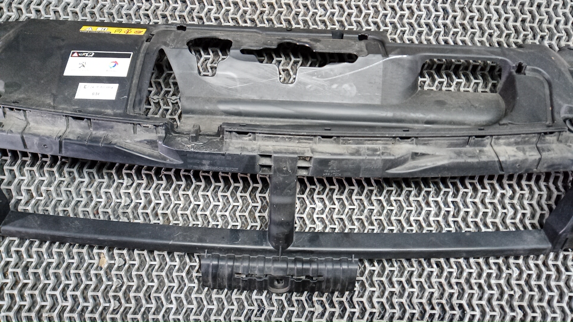 Панель передняя (телевизор)