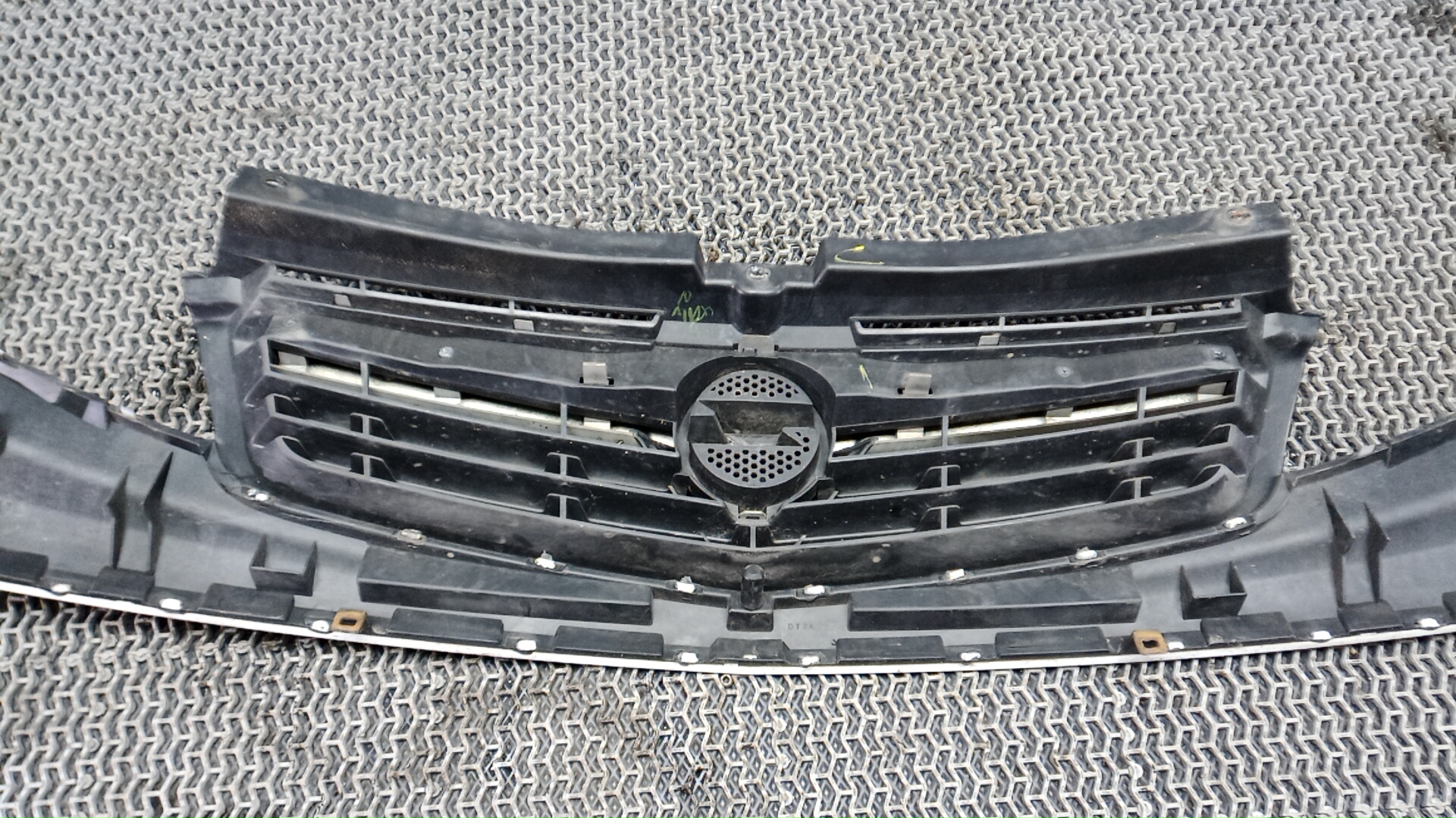 Решетка радиатора