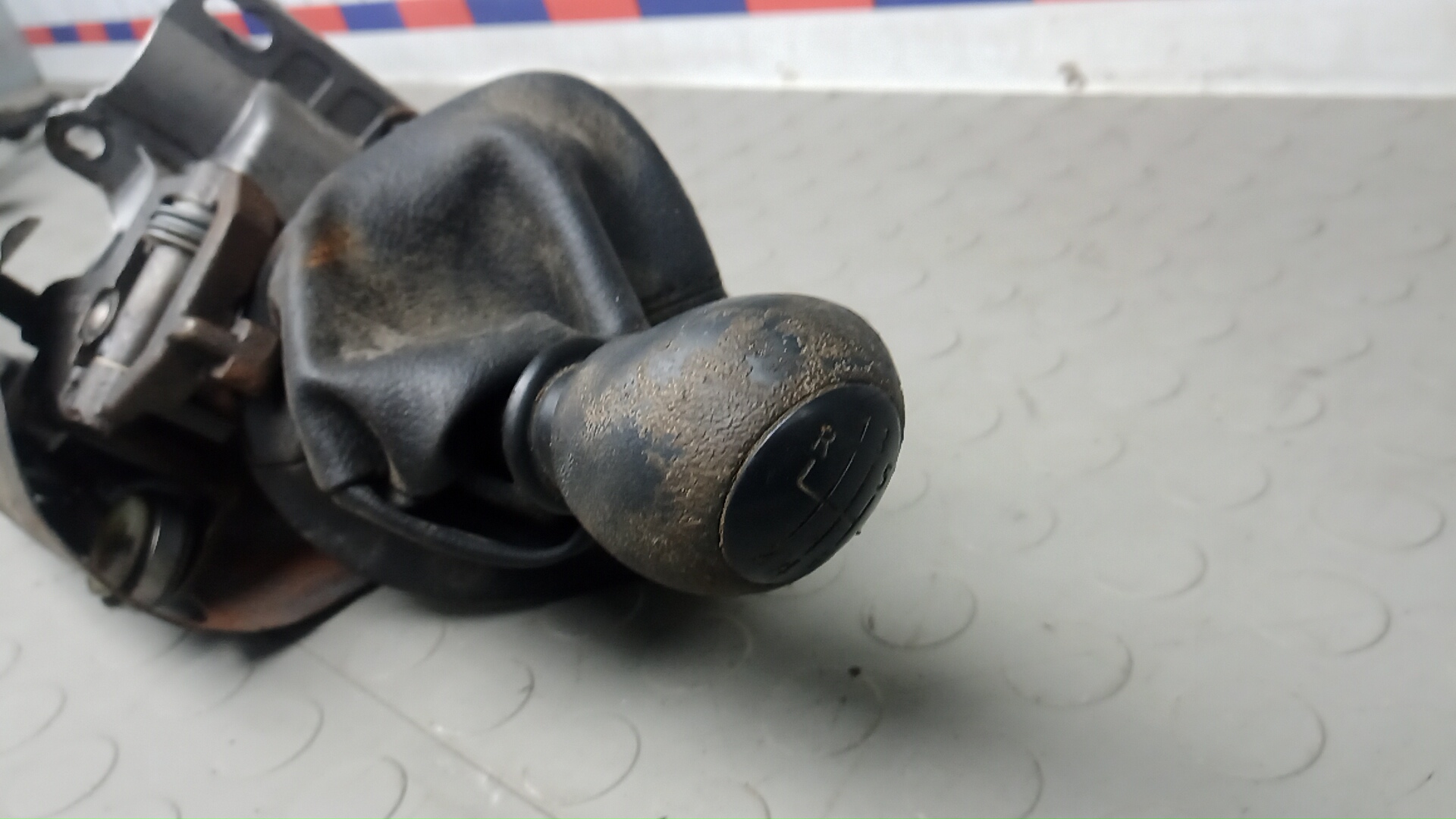 Кулиса МКПП / АКПП