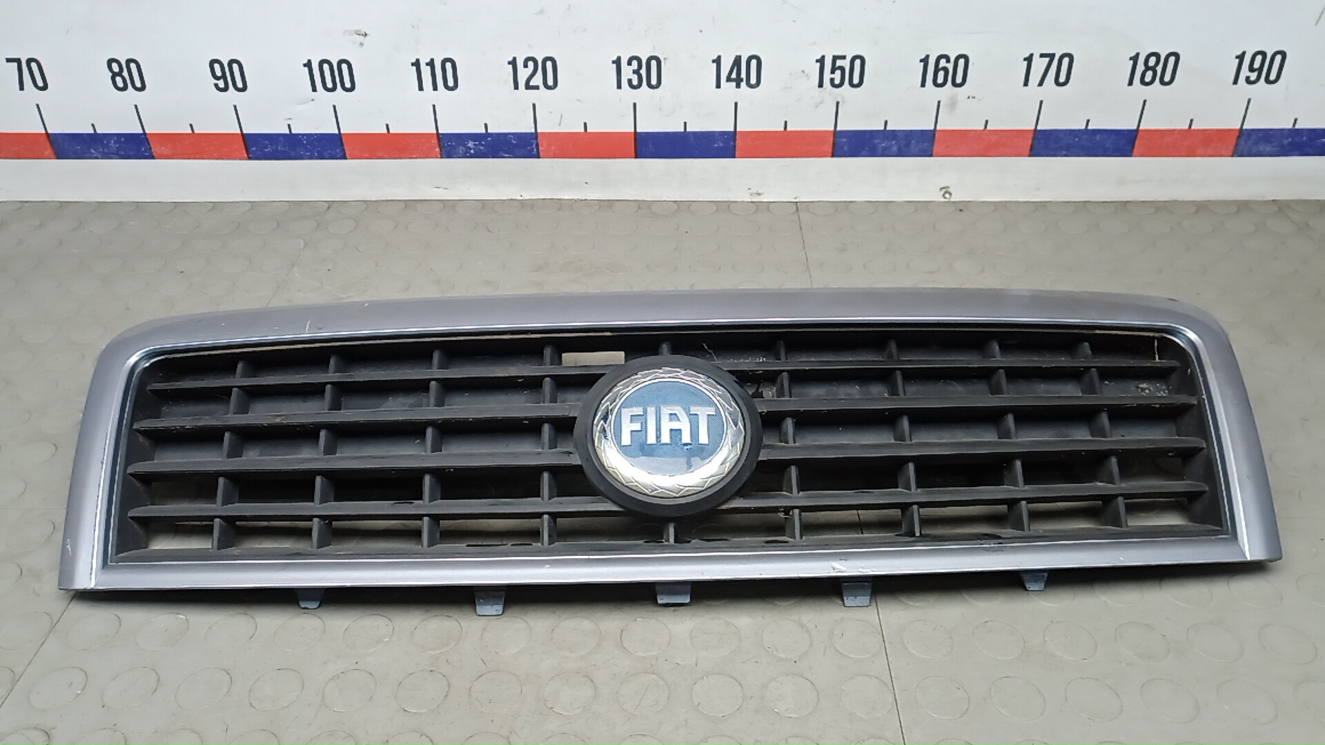 Решетка радиатора