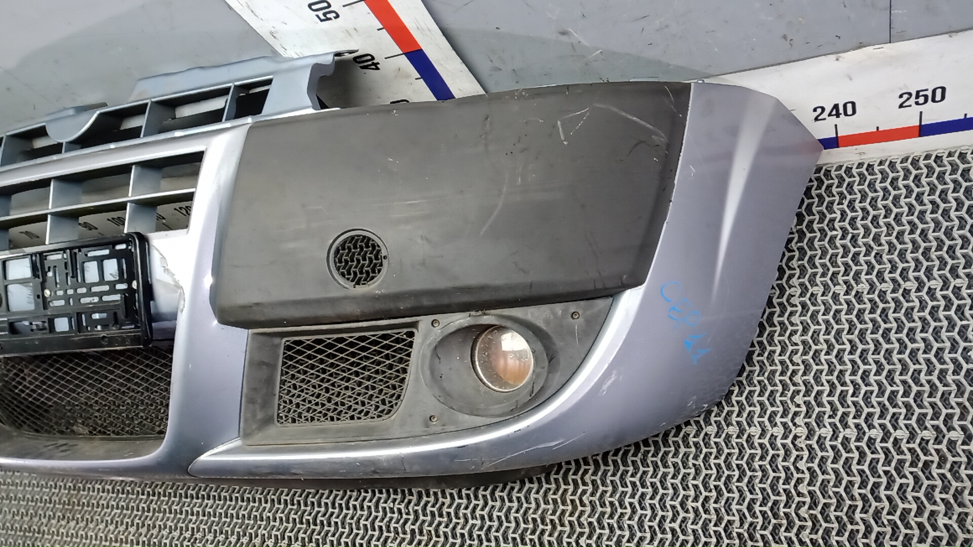 Бампер передний