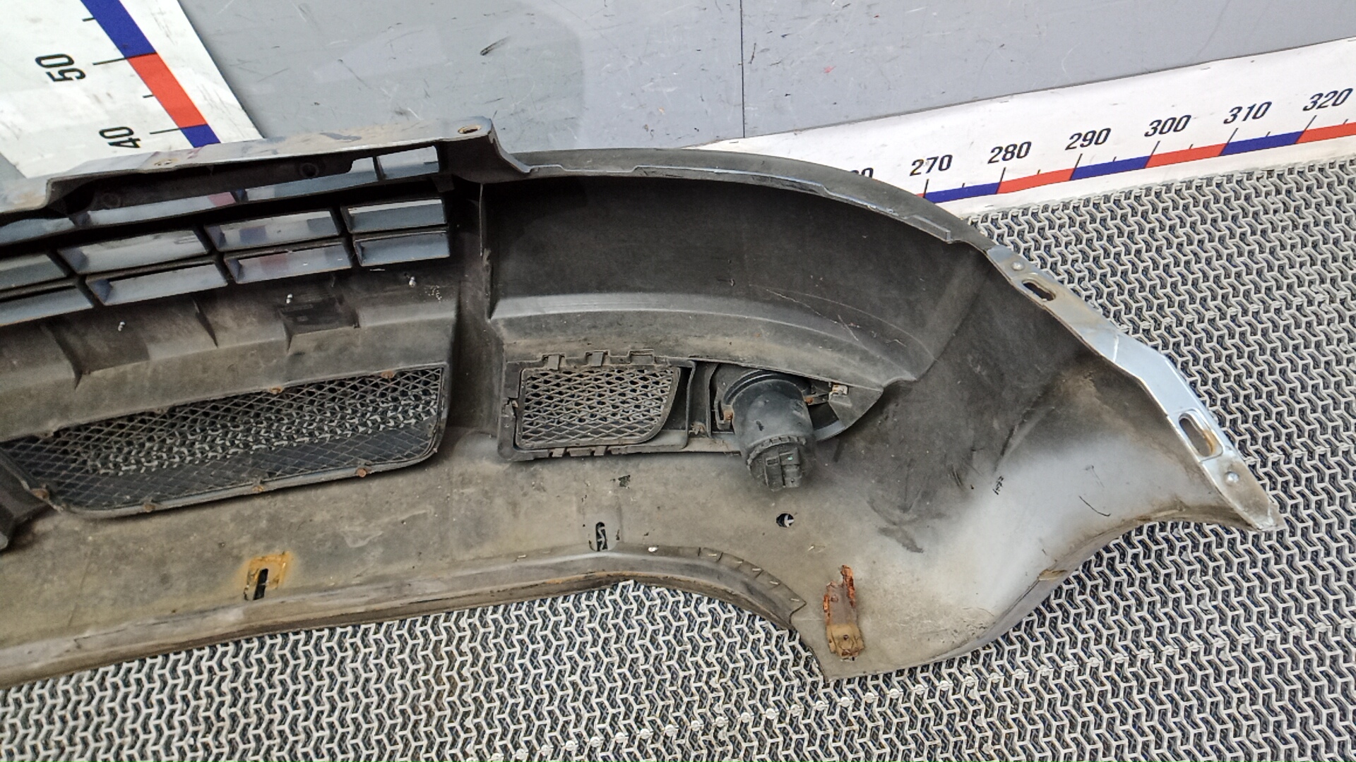 Бампер передний