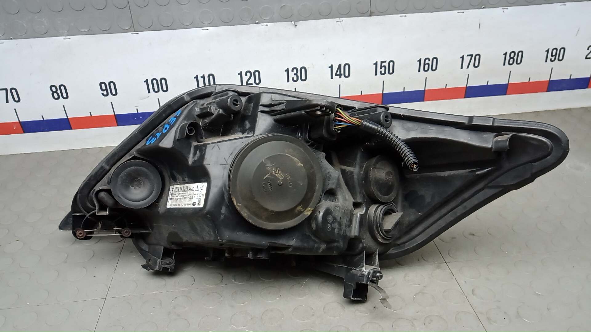 Фара правая