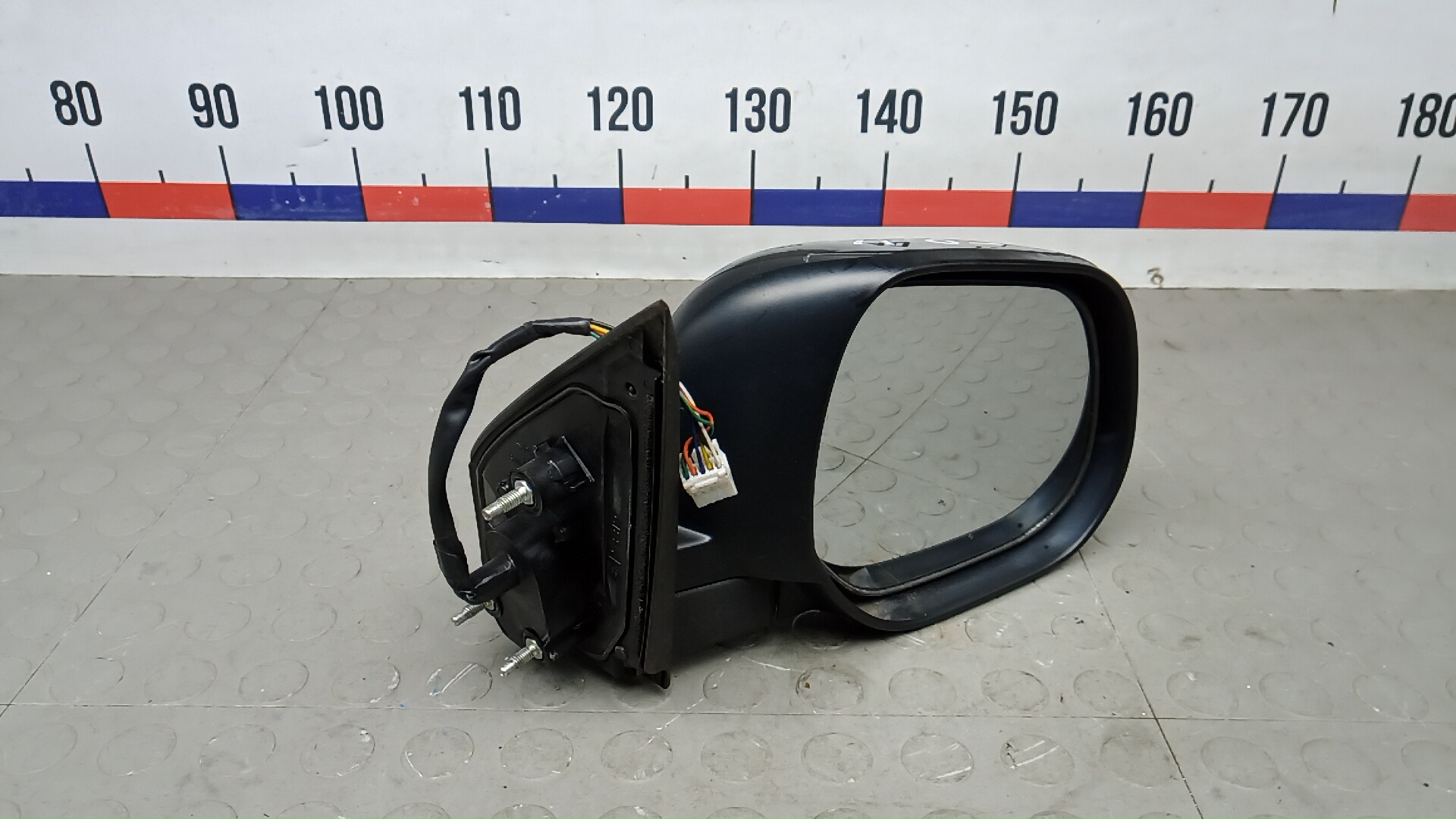 Зеркало правое электрическое