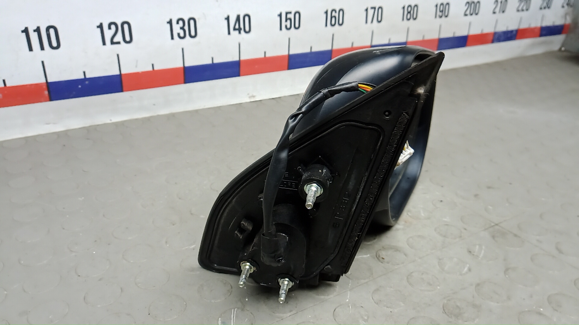 Зеркало правое электрическое