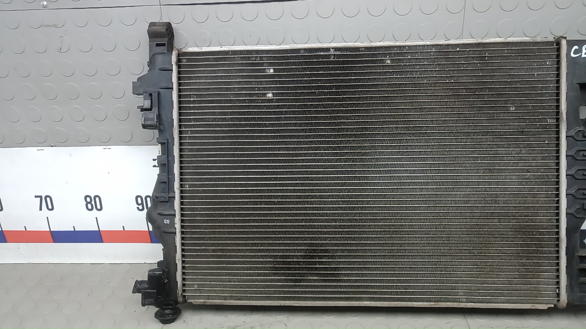 Радиатор охлаждения двигателя основной
