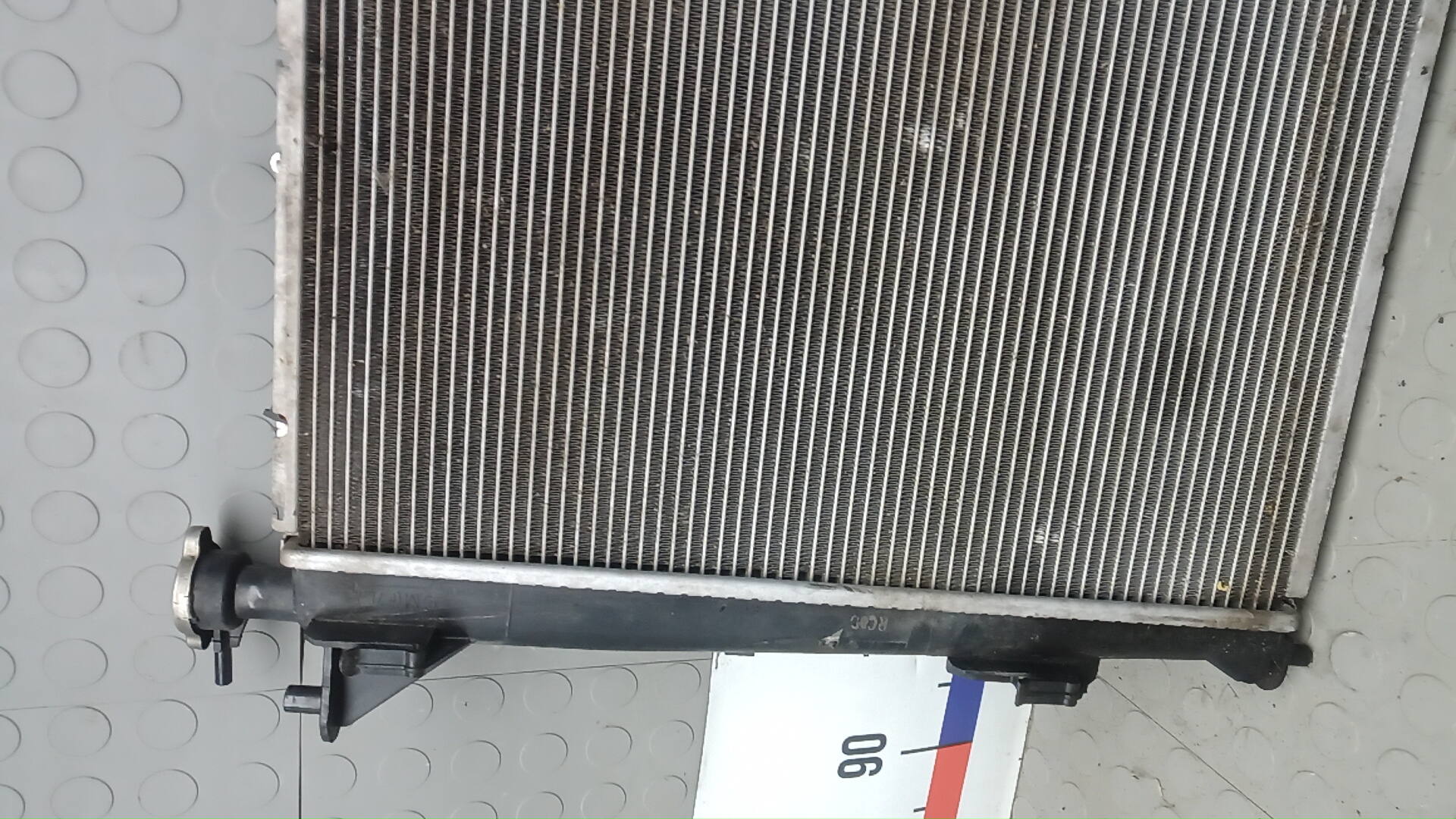 Радиатор охлаждения двигателя основной