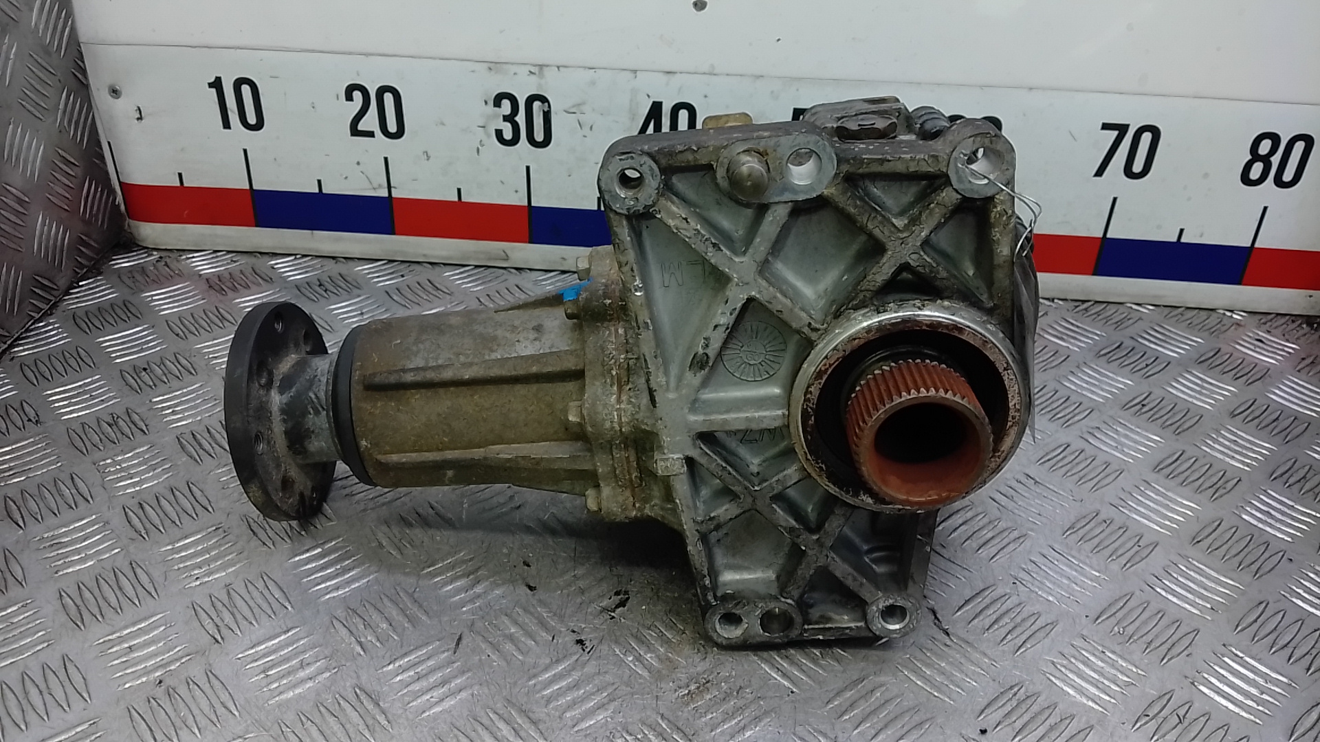 Коробка раздаточная