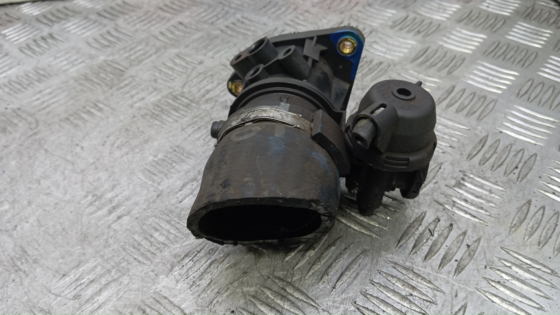 Заслонка дроссельная электрическая