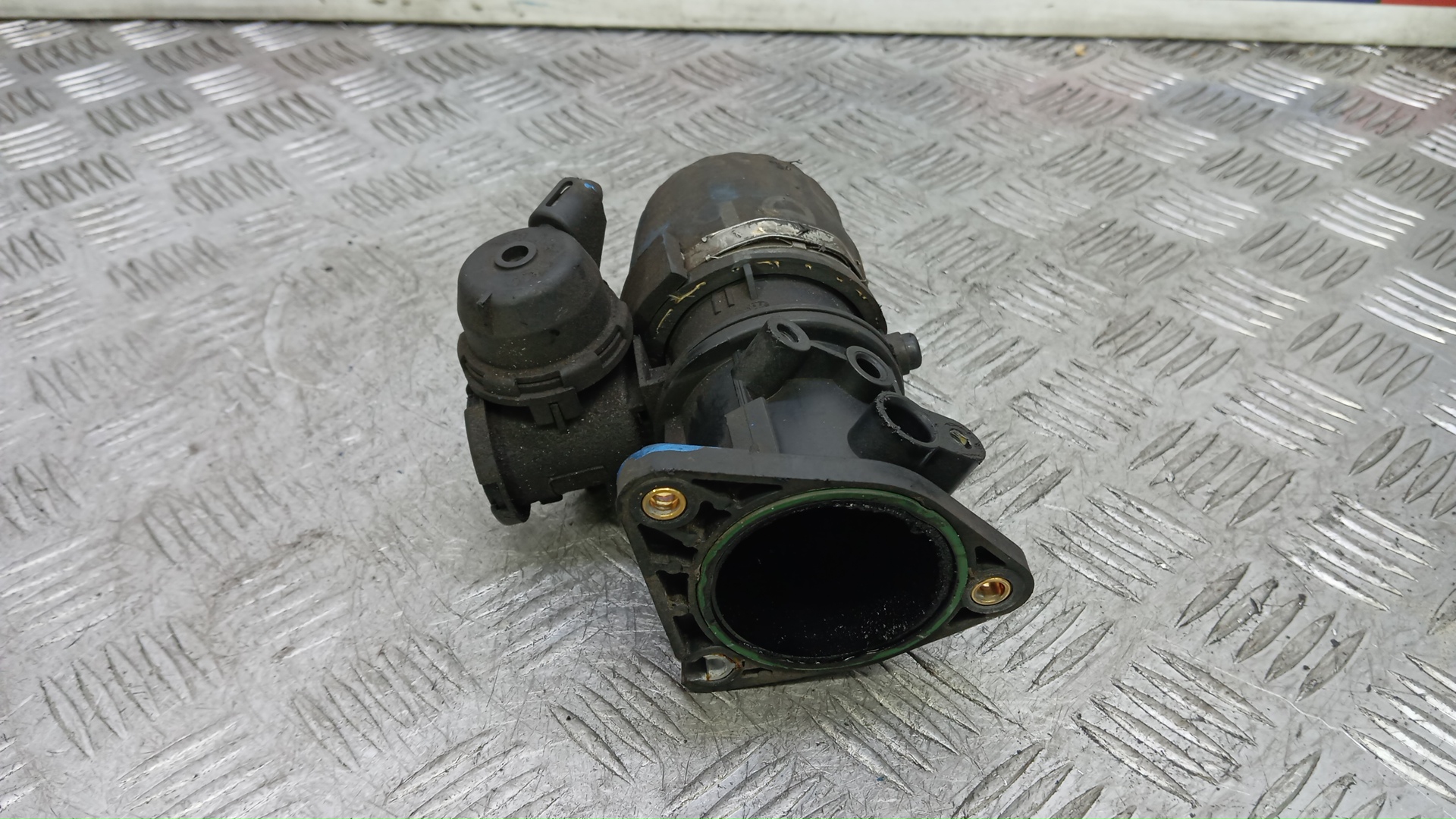 Заслонка дроссельная электрическая