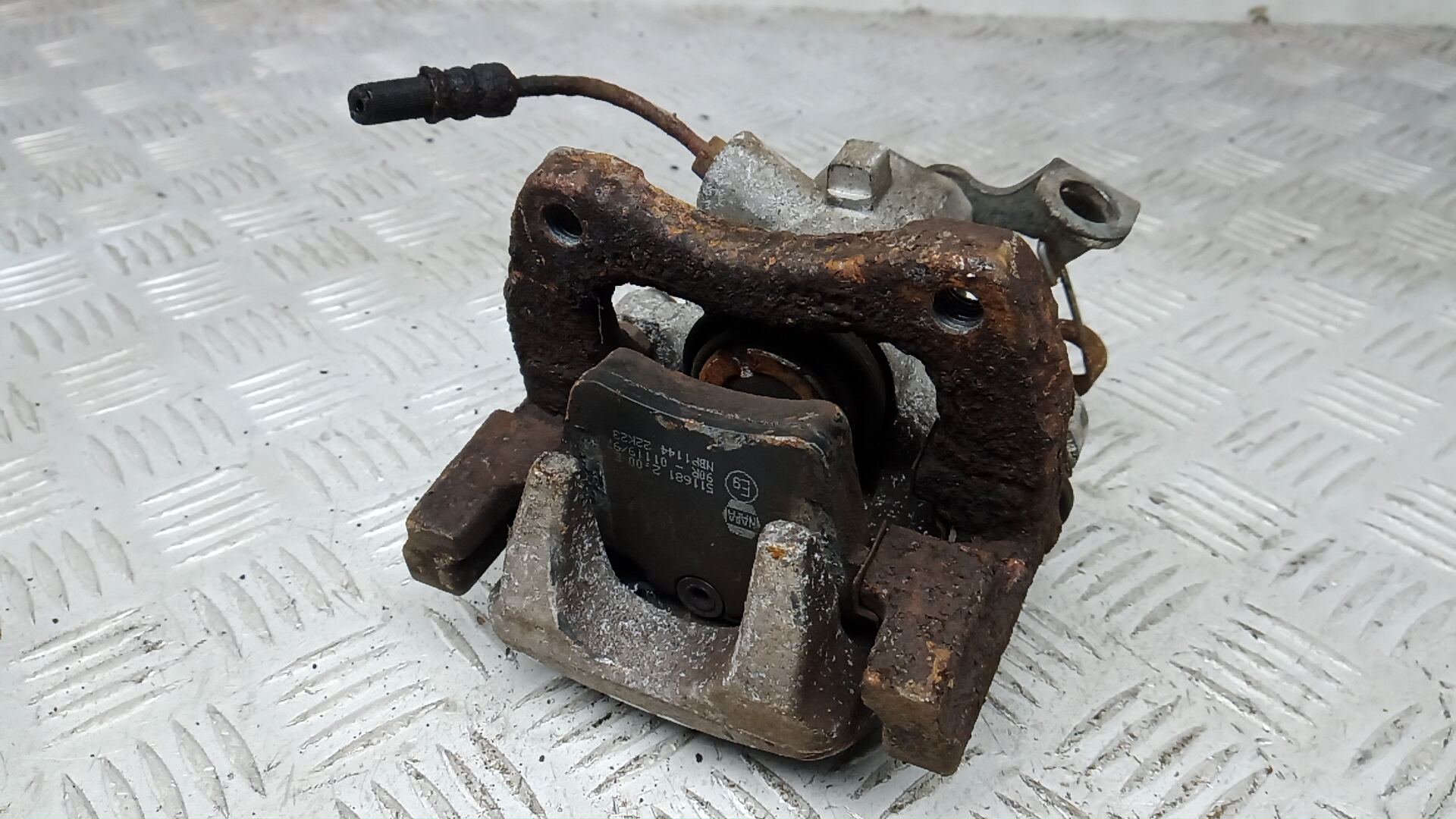 Суппорт задний правый