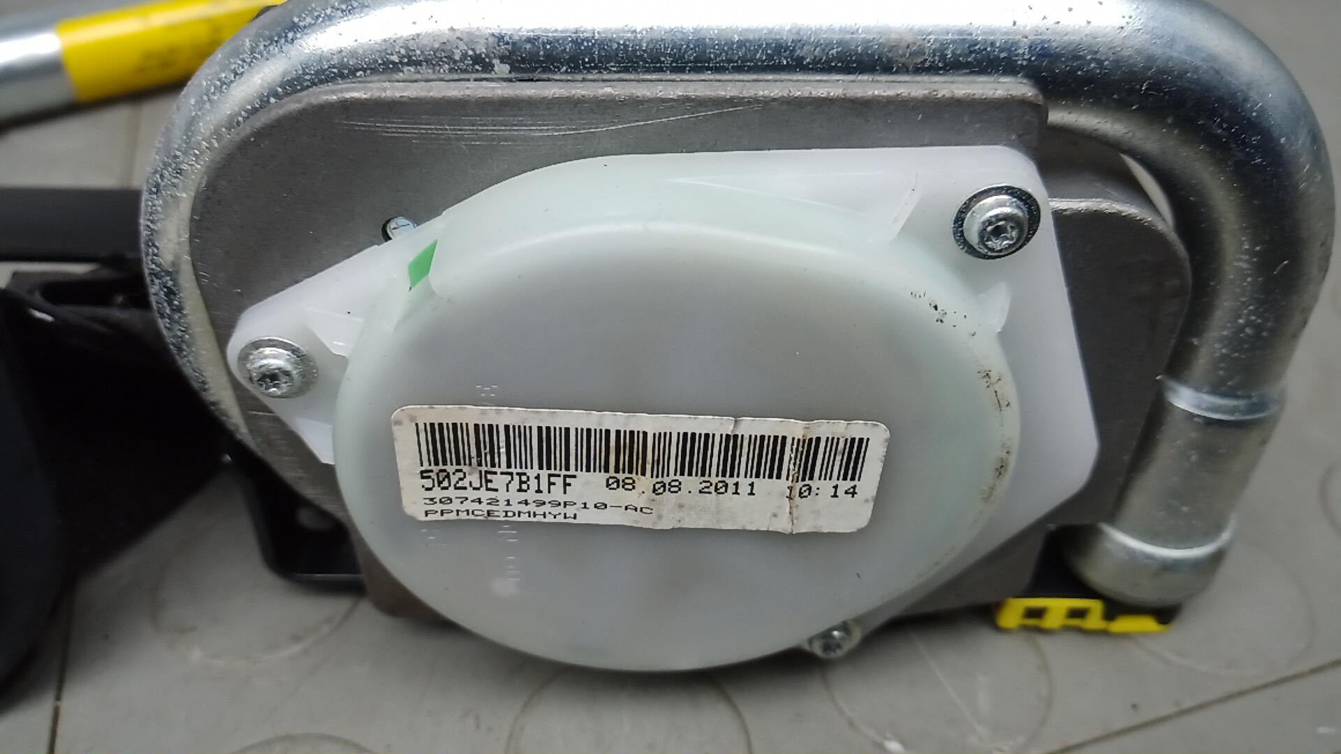 Ремень безопасности с пиропатроном