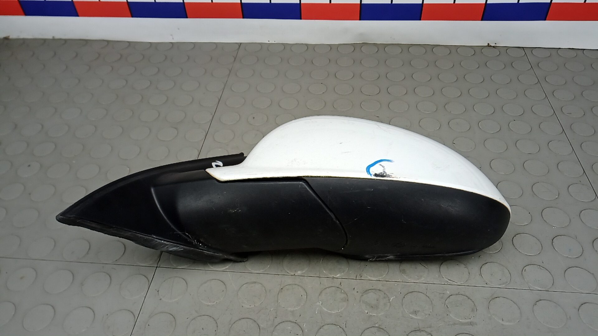 Зеркало левое электрическое