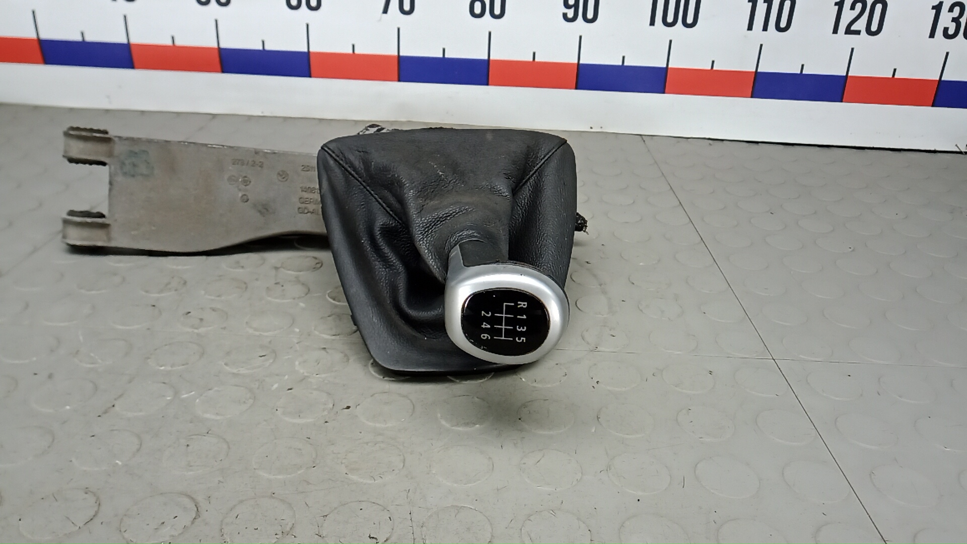 Кулиса МКПП / АКПП