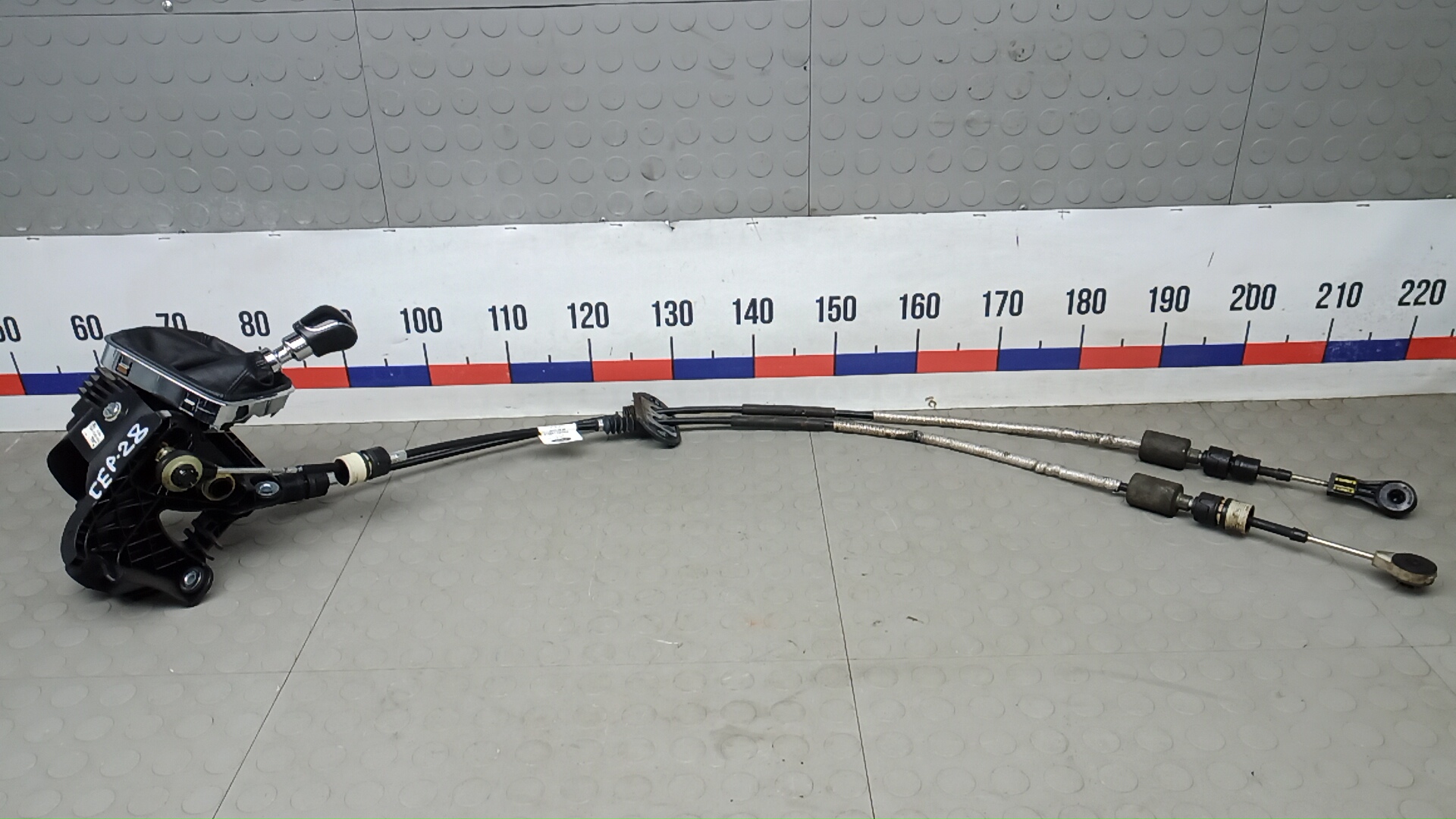 Кулиса МКПП / АКПП