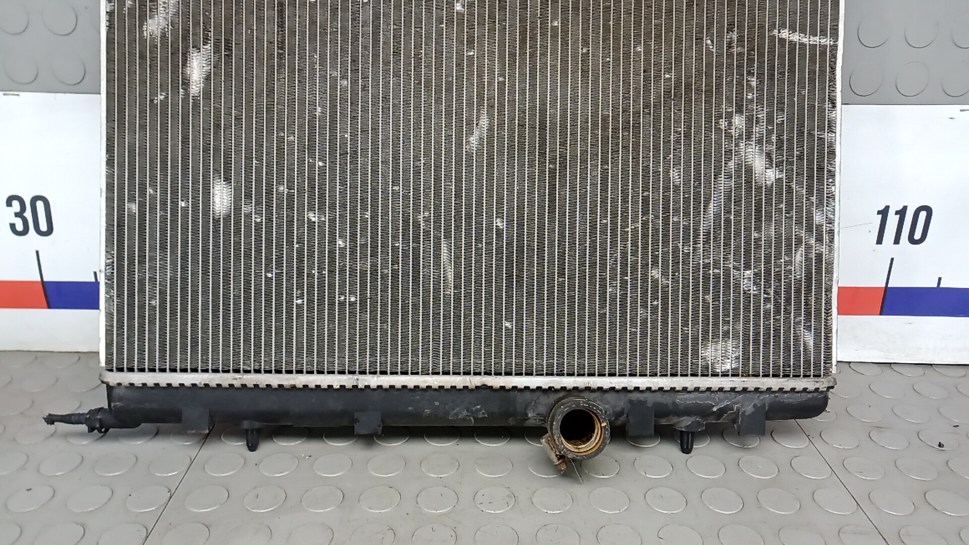 Радиатор охлаждения двигателя основной