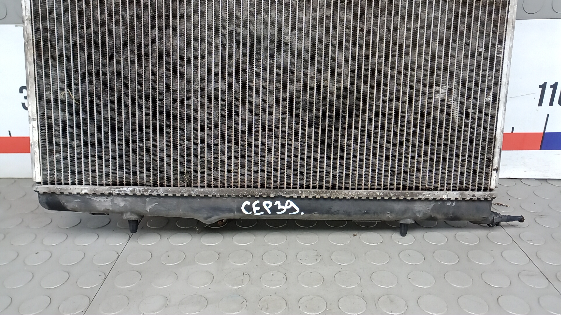 Радиатор охлаждения двигателя основной